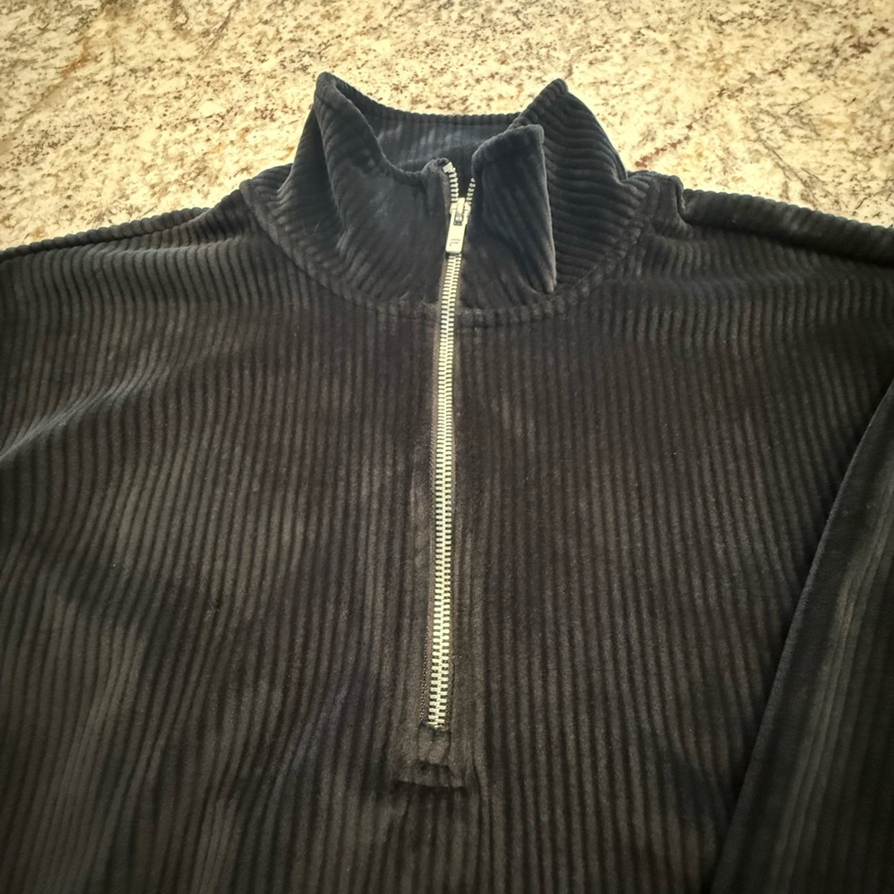 Fabletics Black ribbed set - Picture 6 of 7